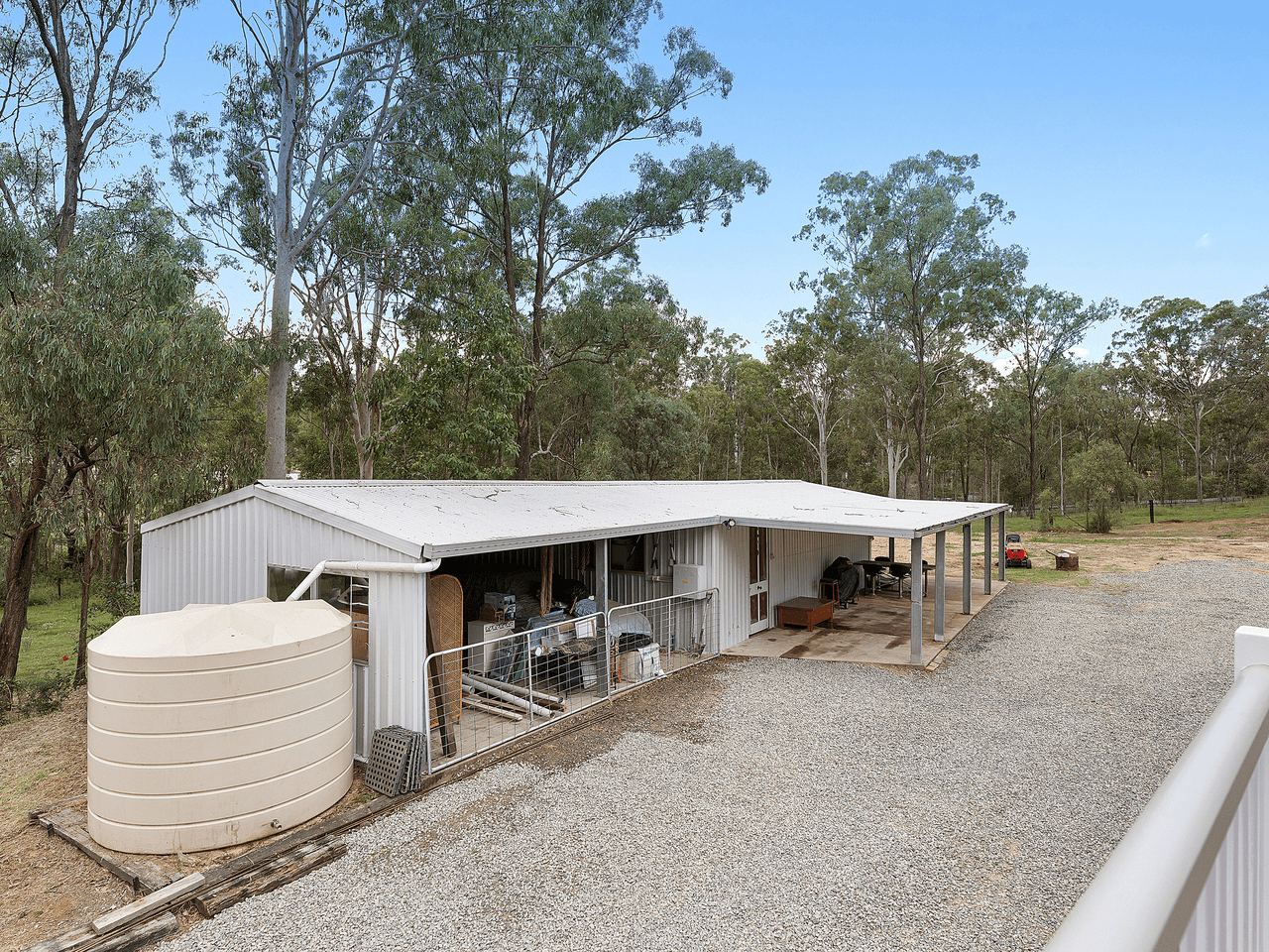 1 Brolga Court, REGENCY DOWNS, QLD 4341