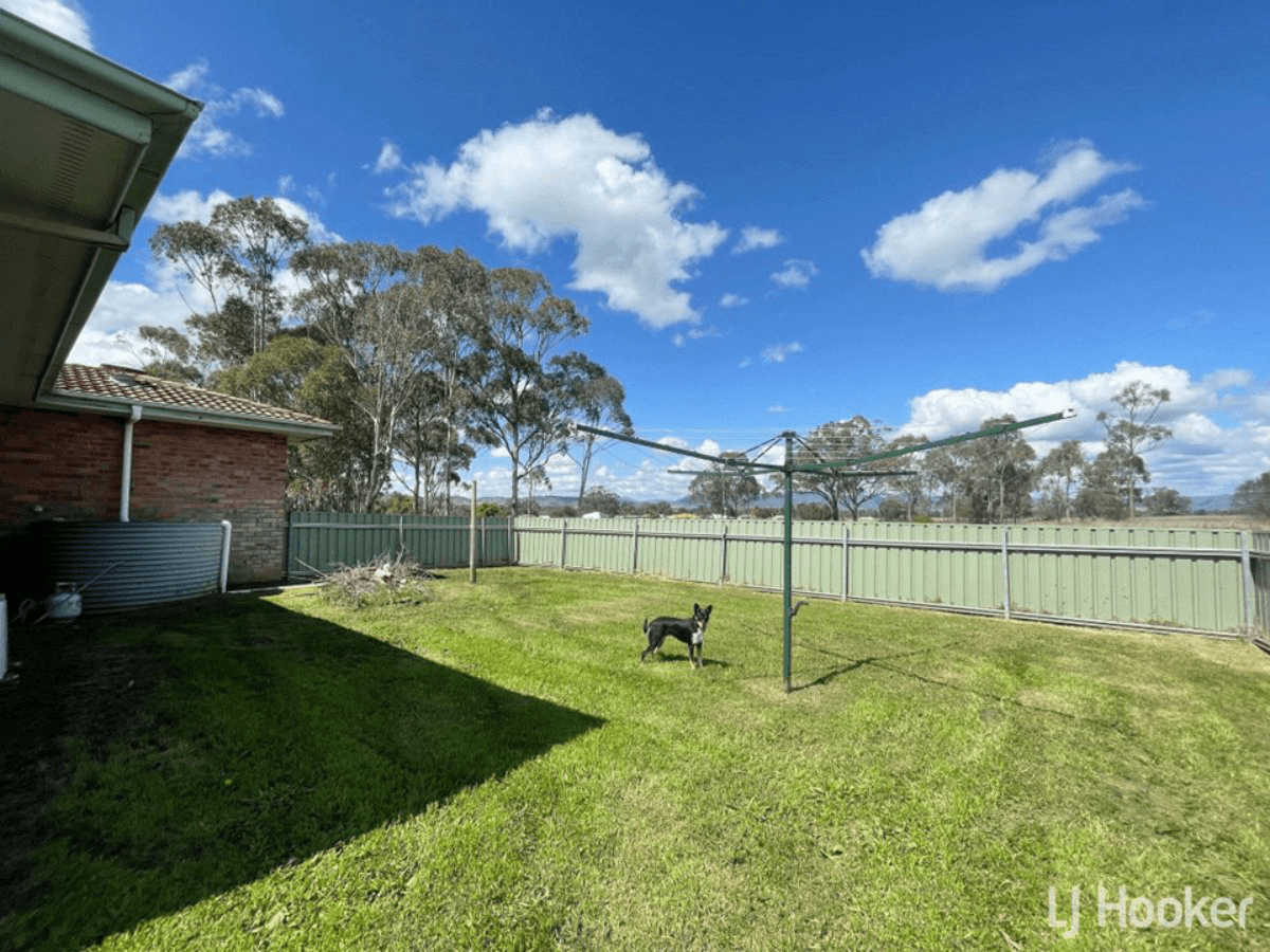 13-15 Grimes Close, DENMAN, NSW 2328