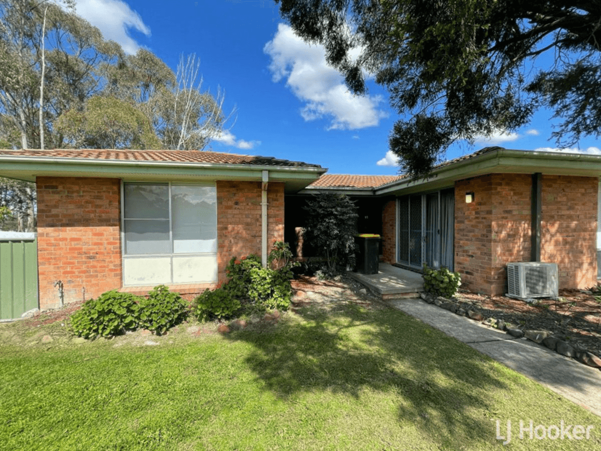 13-15 Grimes Close, DENMAN, NSW 2328