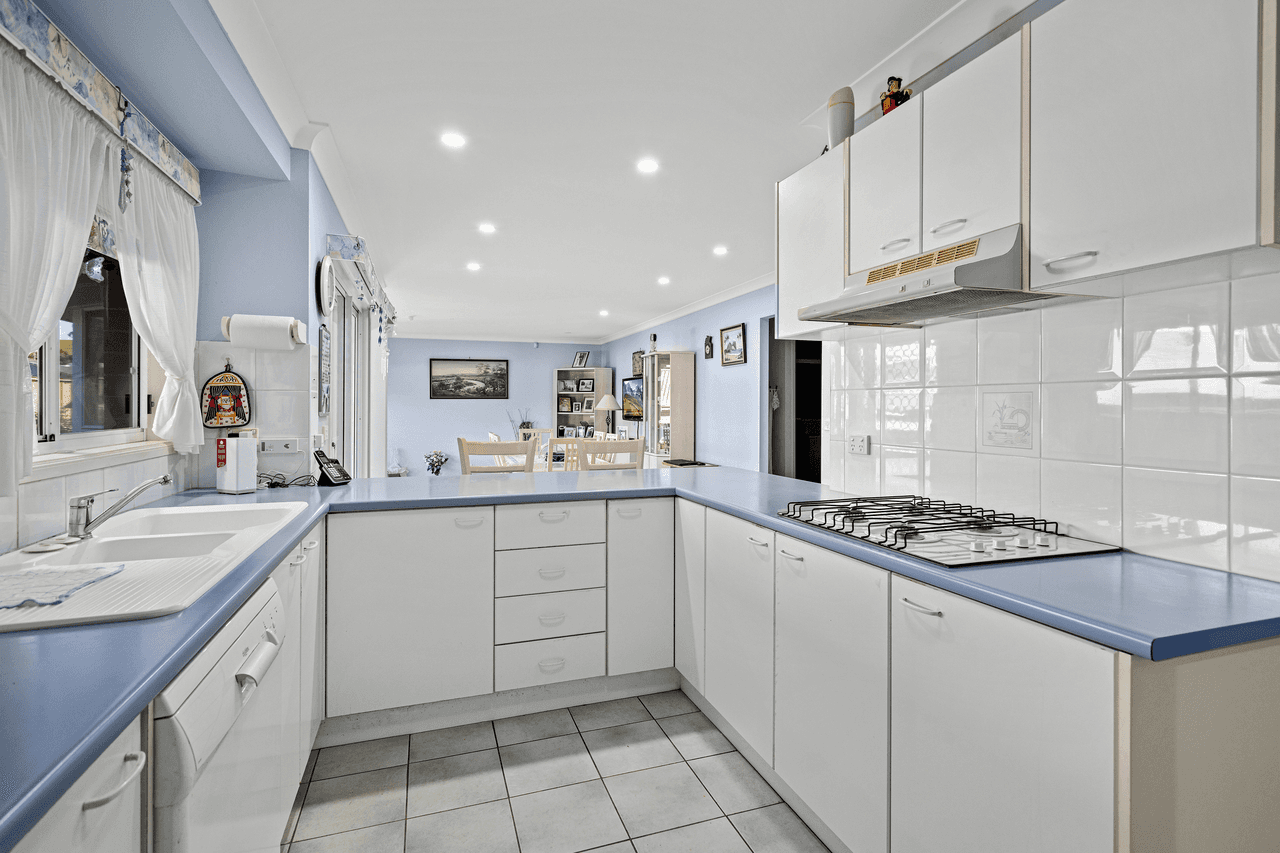 29 Honey Eater Drive, BLACKBUTT, NSW 2529