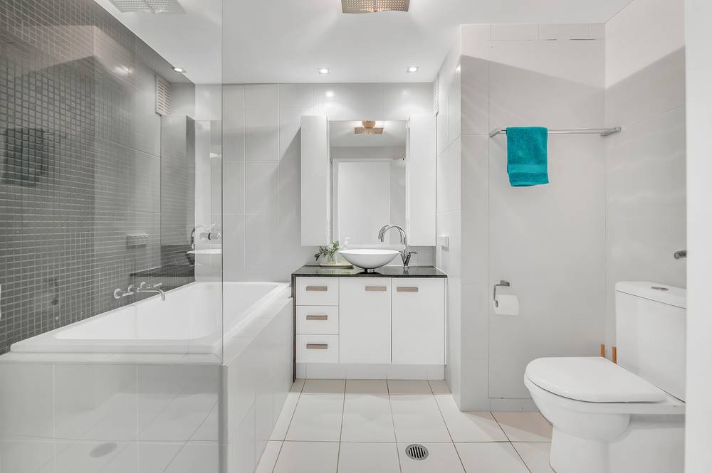 7/2964 Gold Coast Highway, SURFERS PARADISE, QLD 4217