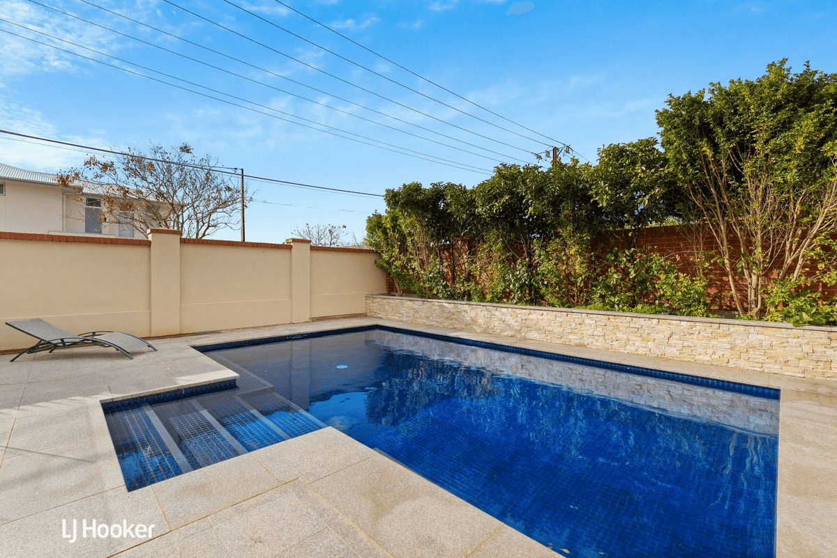 35 Meadow Avenue, CAMPBELLTOWN, SA 5074