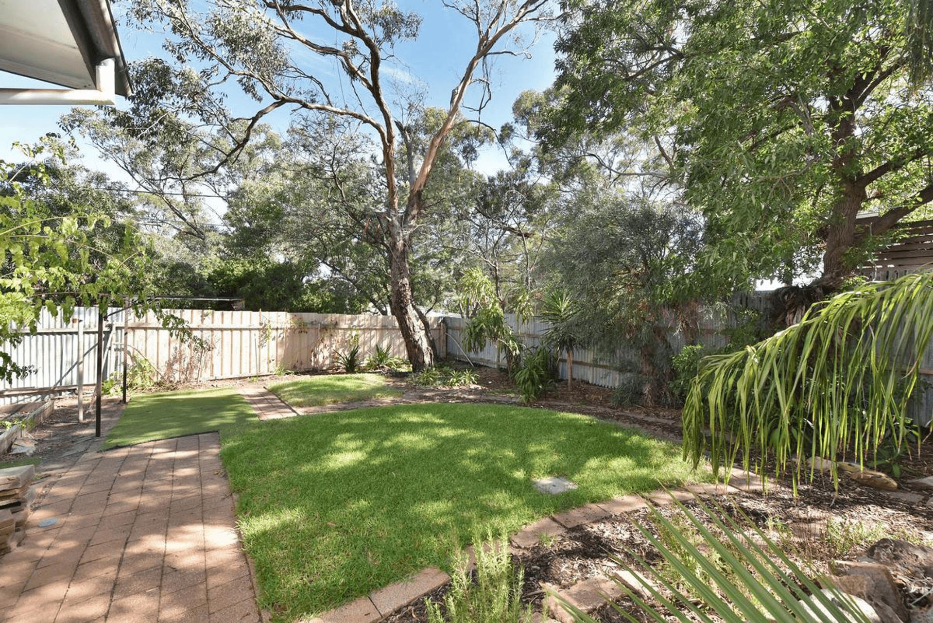 8 Mary Street, Eden Hills, SA 5050