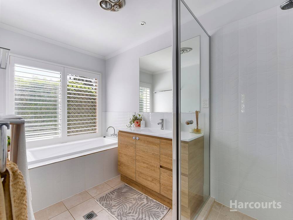 9 Iris Place, Fitzgibbon, QLD 4018