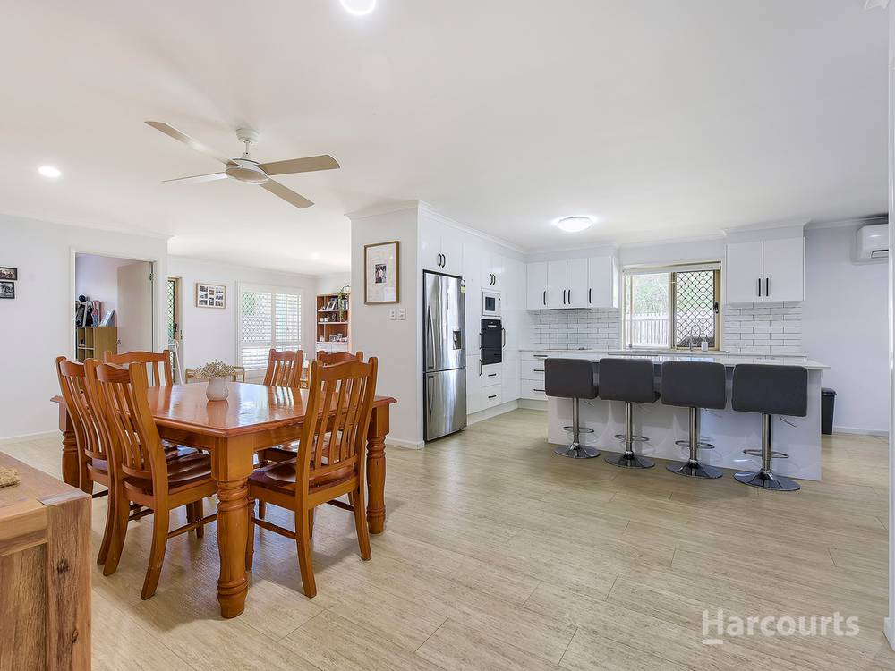 9 Iris Place, Fitzgibbon, QLD 4018