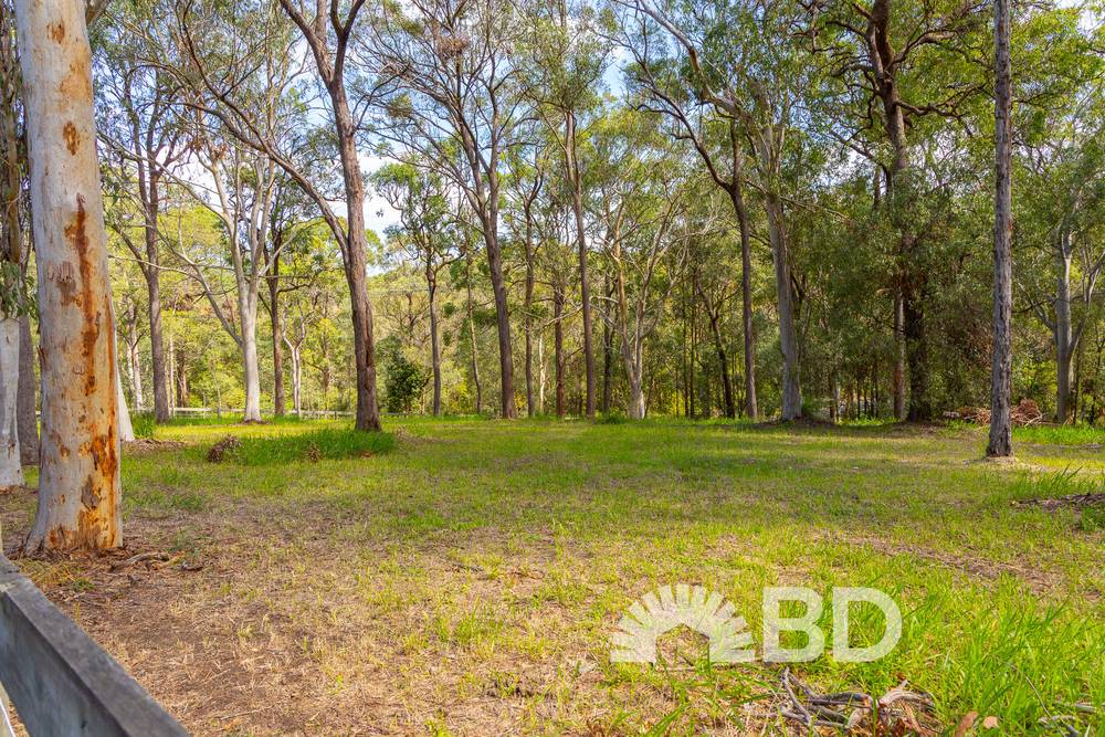13 Hughes Road West, DAKABIN, QLD 4503