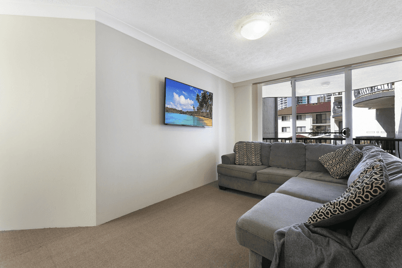 15/3-5 Norman Street, Southport, QLD 4215