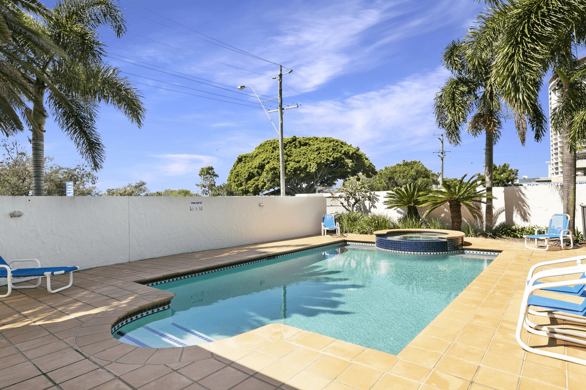 15/3-5 Norman Street, Southport, QLD 4215