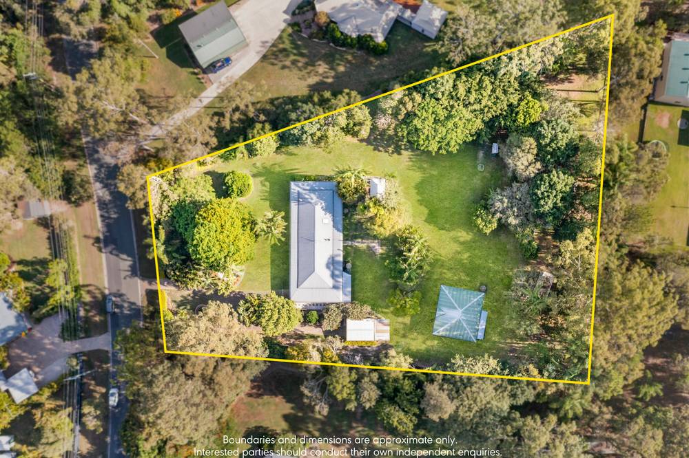 5 Venn Parade, THORNLANDS, QLD 4164