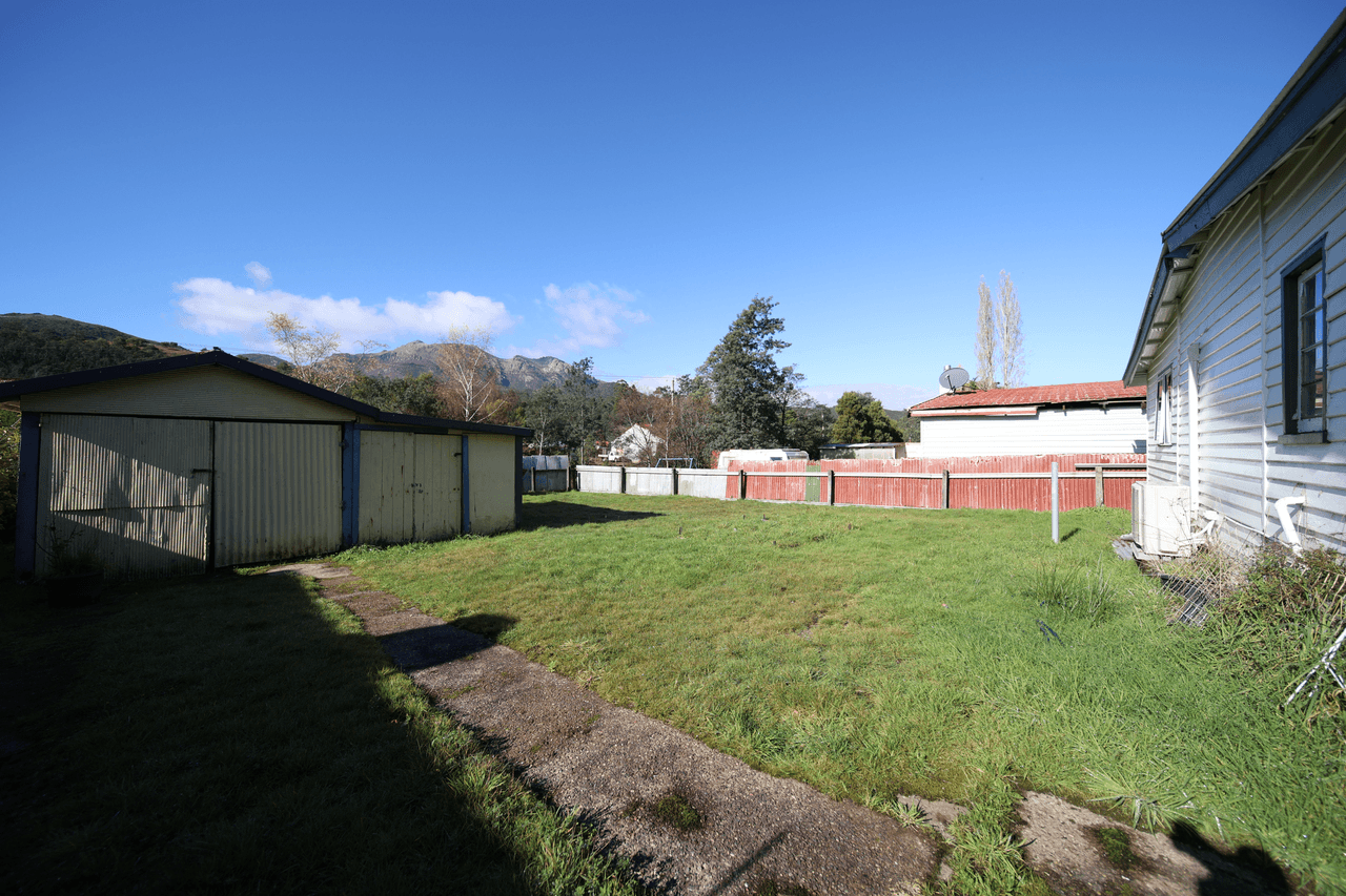 10 Clark Street, QUEENSTOWN, TAS 7467