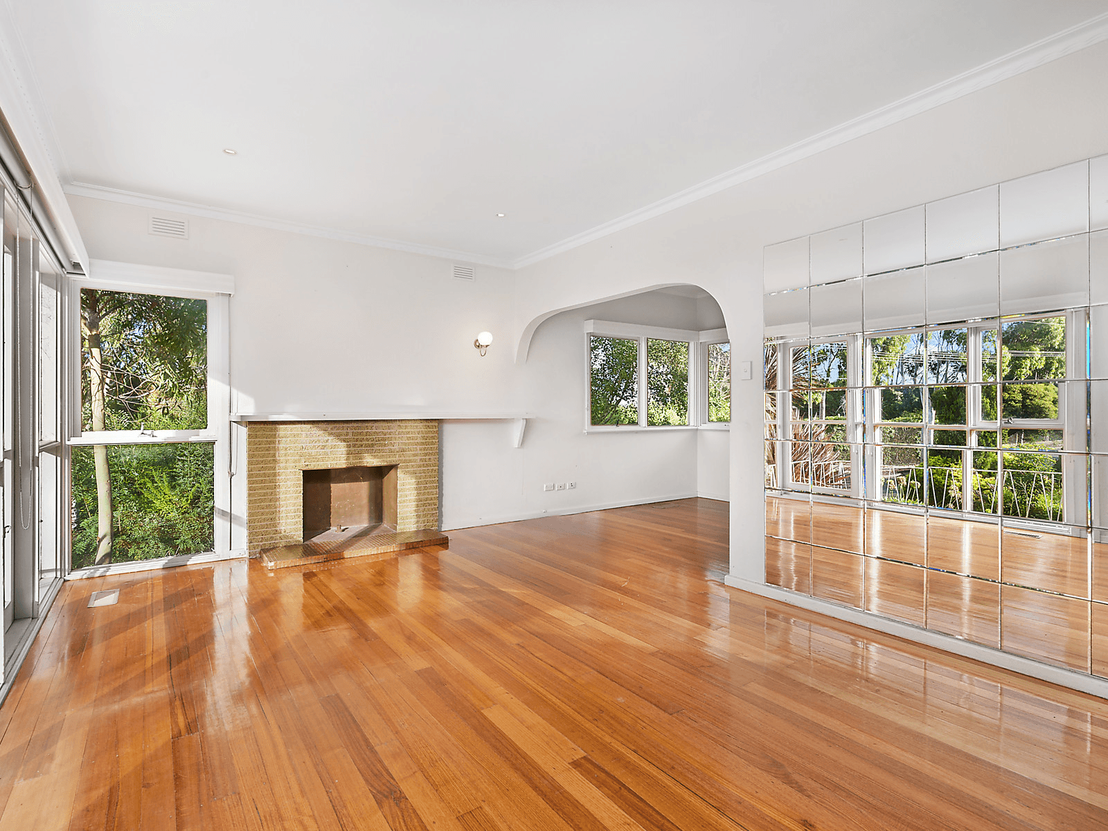 291 High Street Road, Mount Waverley, VIC 3149