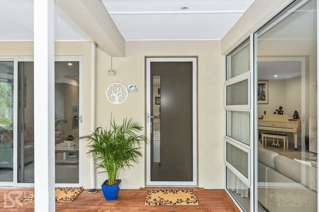 31 Whimbrel Crescent, Coodanup, WA 6210