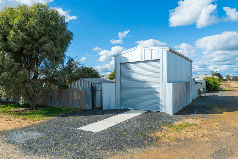 67 Leahy Street, NHILL, VIC 3418