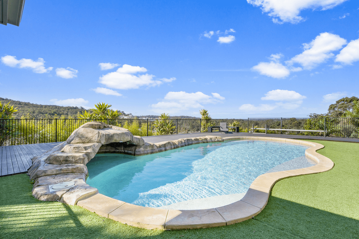 30 Yarrayne Valley Drive, UPPER COOMERA, QLD 4209