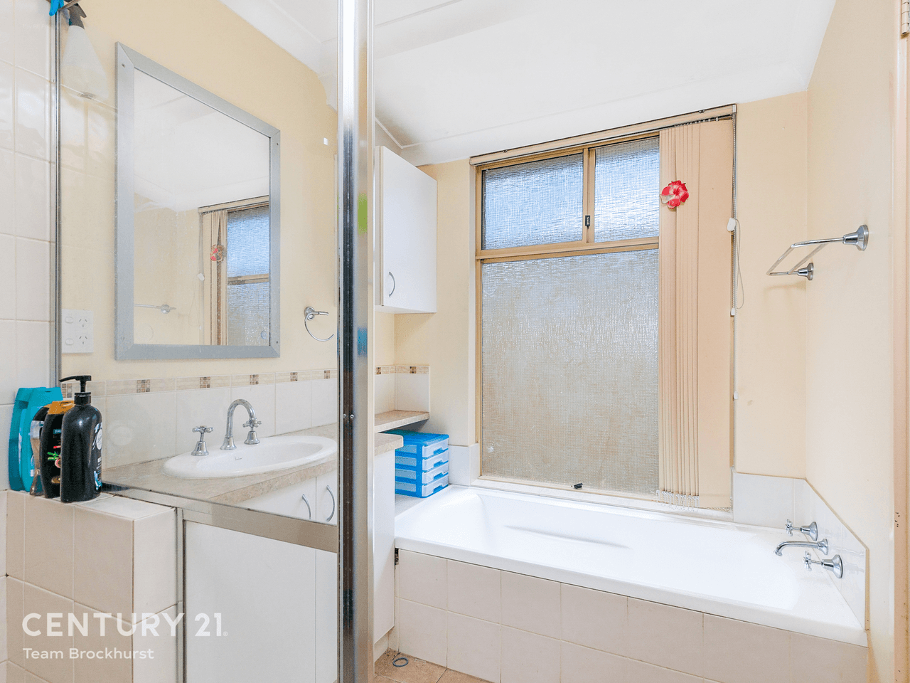 6 Salween Place, Beechboro, WA 6063