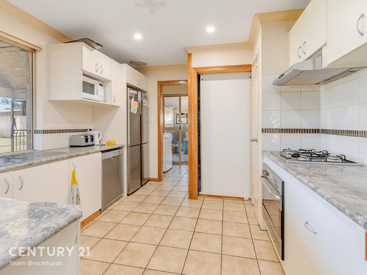 6 Salween Place, Beechboro, WA 6063