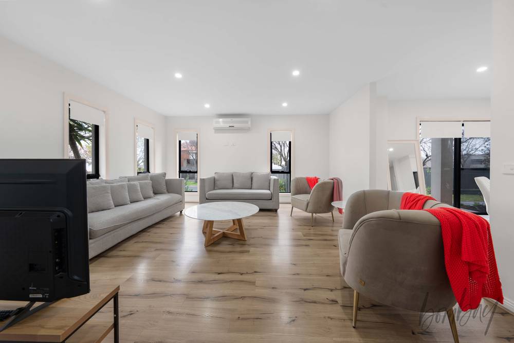 1 Holbeck Place, CRAIGIEBURN, VIC 3064