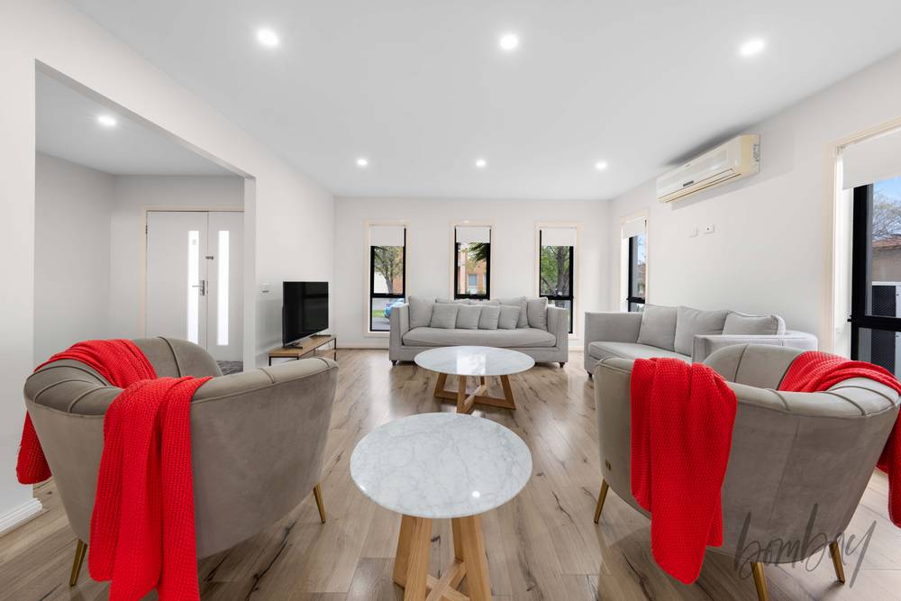 1 Holbeck Place, CRAIGIEBURN, VIC 3064