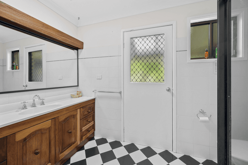 231 Englands Rd, North Boambee Valley, NSW 2450