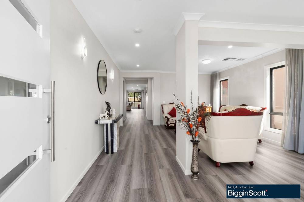 18 Dock Lane, WERRIBEE SOUTH, VIC 3030