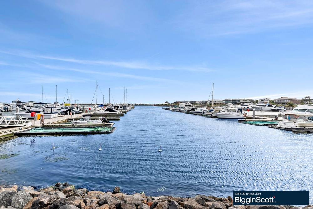 18 Dock Lane, WERRIBEE SOUTH, VIC 3030