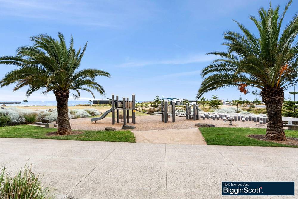 18 Dock Lane, WERRIBEE SOUTH, VIC 3030