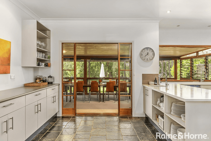 145 Jacks Corner Road, KANGAROO VALLEY, NSW 2577