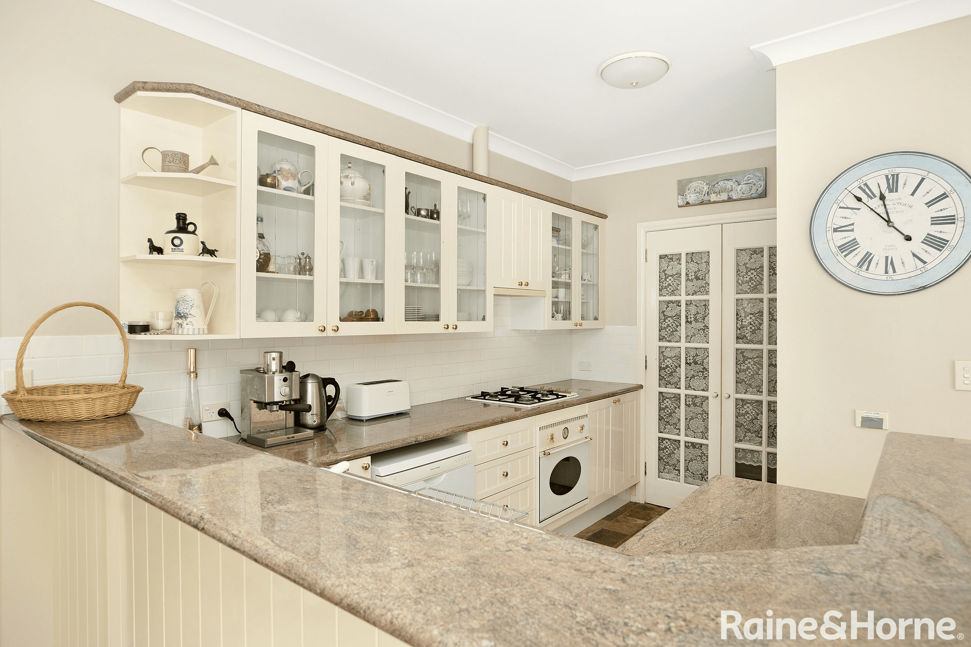 631 Hanging Rock Road, SUTTON FOREST, NSW 2577