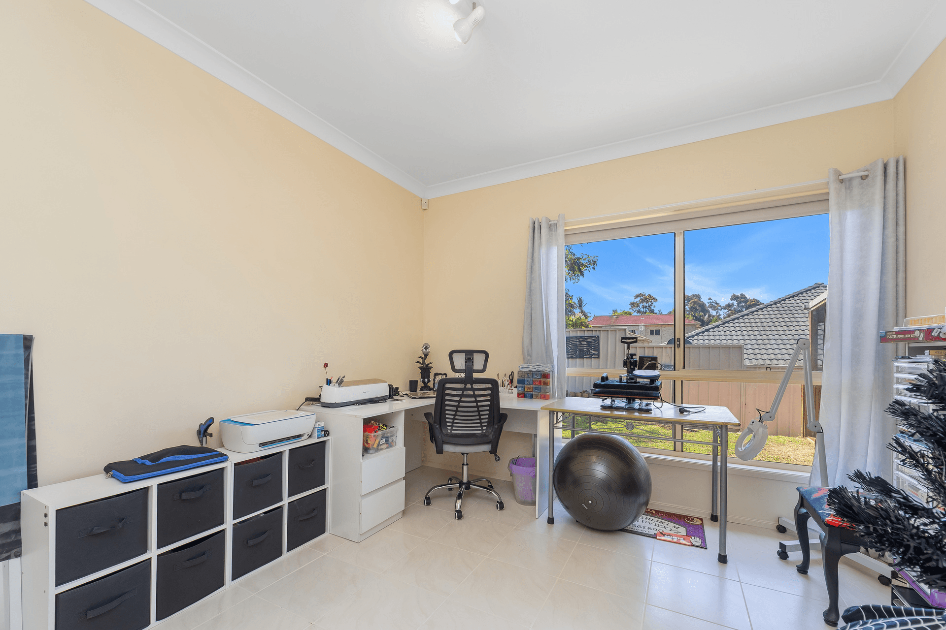 23 Nicole Close, Watanobbi, NSW 2259