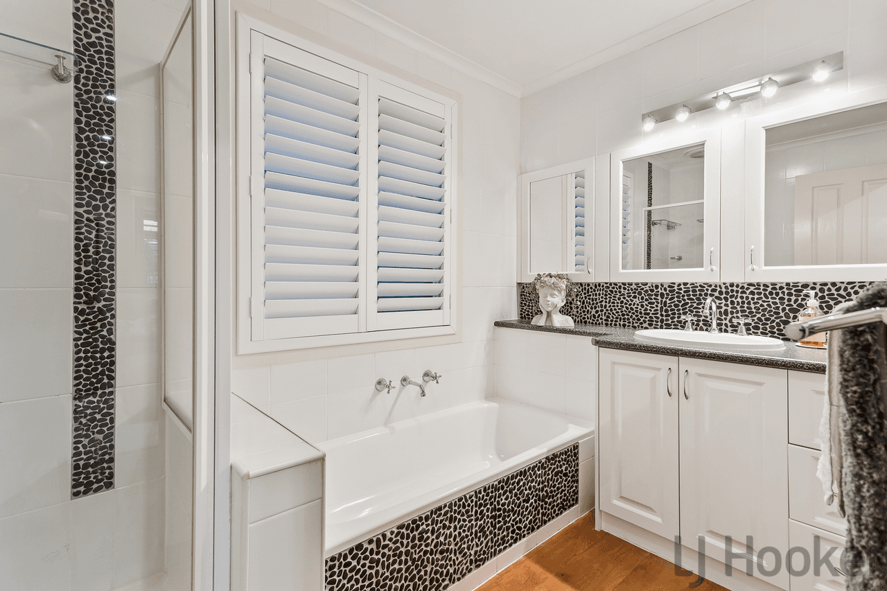 48 Stuart Street, THE BASIN, VIC 3154