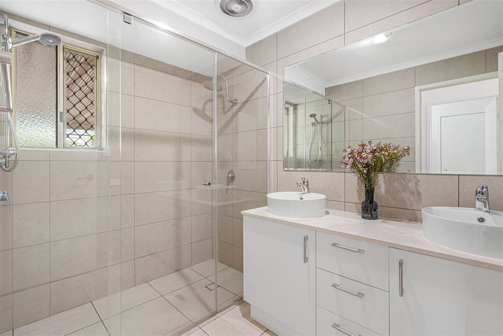 7 Iris Place, FITZGIBBON, QLD 4018