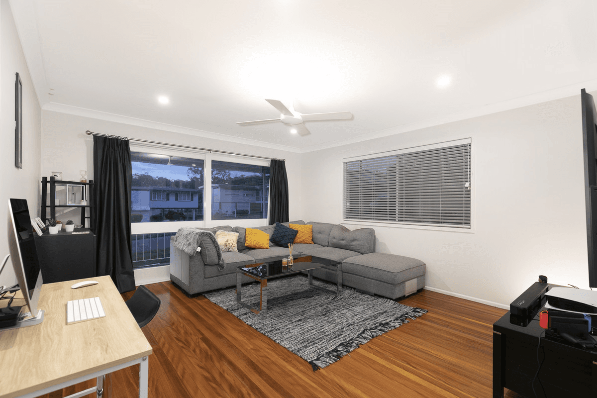 21 Backford Street, CHERMSIDE WEST, QLD 4032