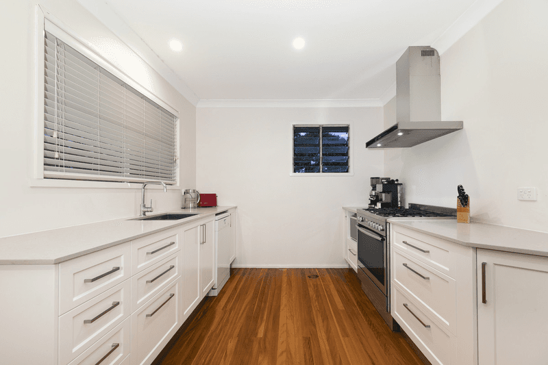 21 Backford Street, CHERMSIDE WEST, QLD 4032