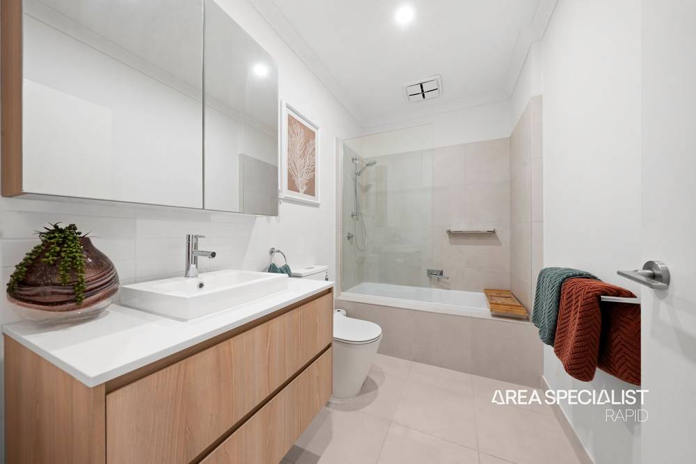 73 Marlborough Road, Berwick, VIC 3806