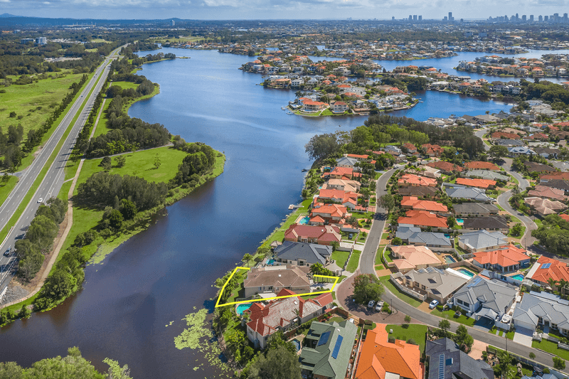 46 Martingale Circuit, Clear Island Waters, QLD 4226