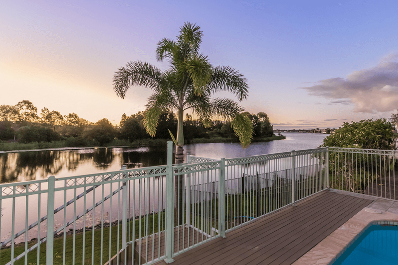 46 Martingale Circuit, Clear Island Waters, QLD 4226