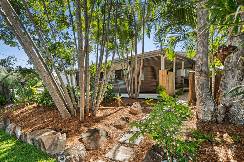 13 Cherrywood Close, Marcus Beach, QLD 4573