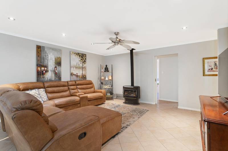 10 Thornbill Vista, Ellenbrook, WA 6069