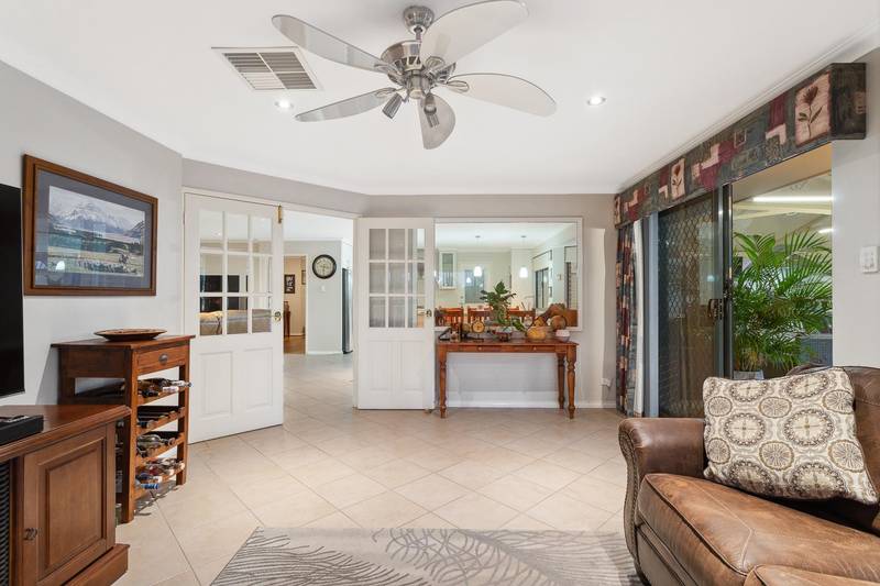 10 Thornbill Vista, Ellenbrook, WA 6069