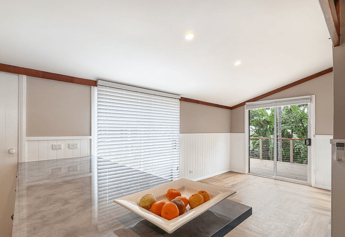 3 Leslie Street, RUSSELL ISLAND, QLD 4184