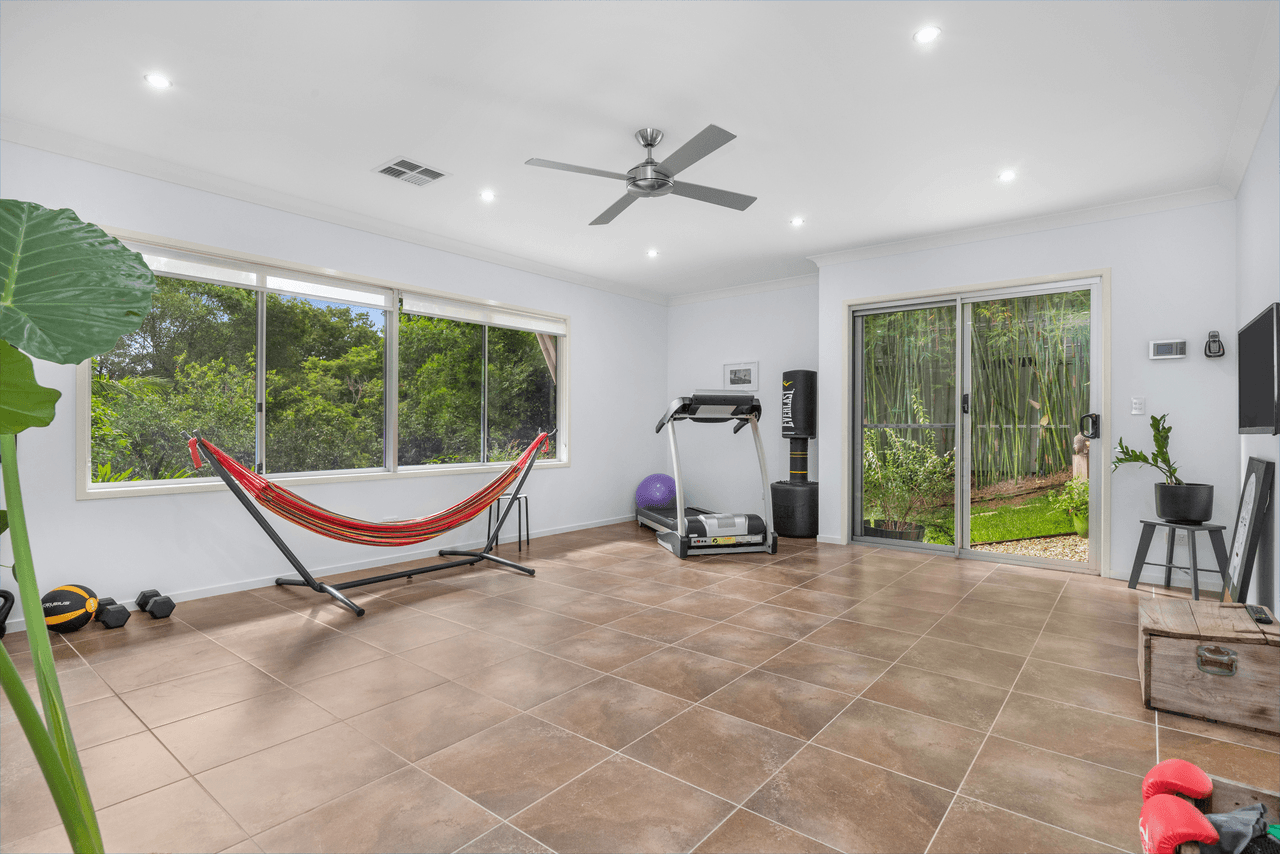 70 Royal Parade, ALDERLEY, QLD 4051