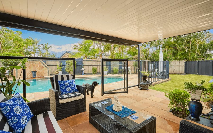 10 Bushlark Street, VARSITY LAKES, QLD 4227