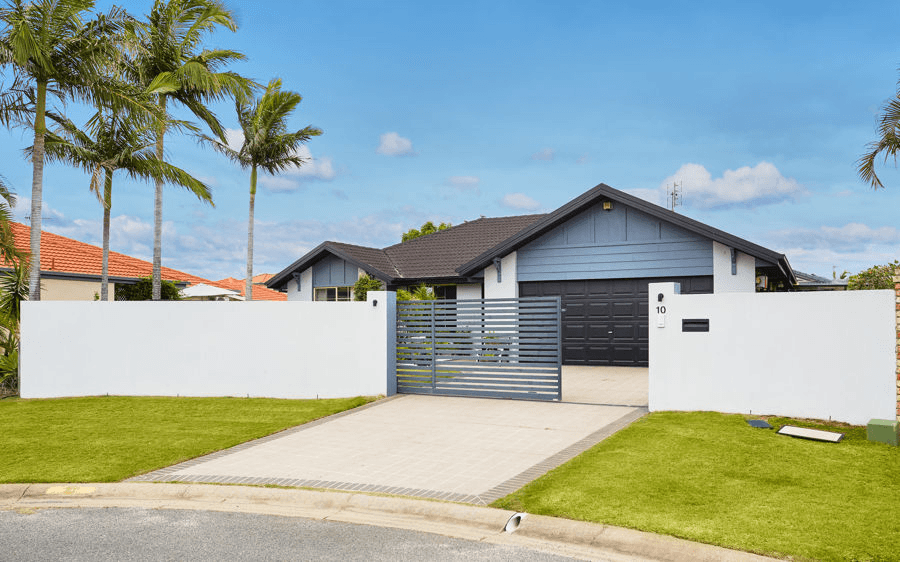 10 Bushlark Street, VARSITY LAKES, QLD 4227