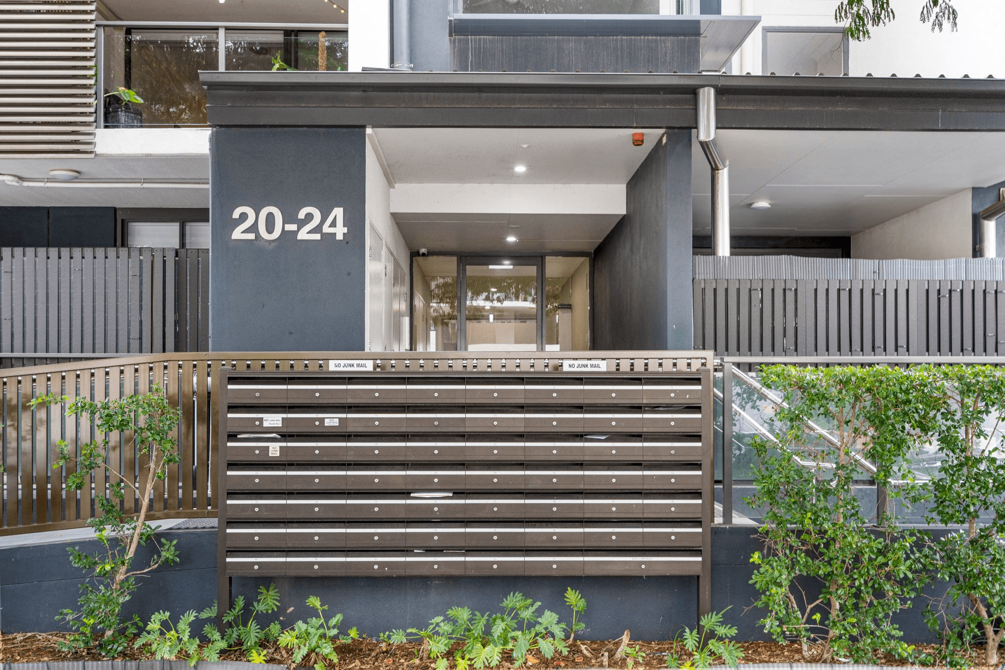 4/20-24 Colton Avenue, LUTWYCHE, QLD 4030