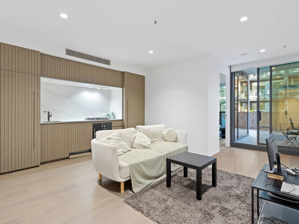201/627 Victoria Street, ABBOTSFORD, VIC 3067