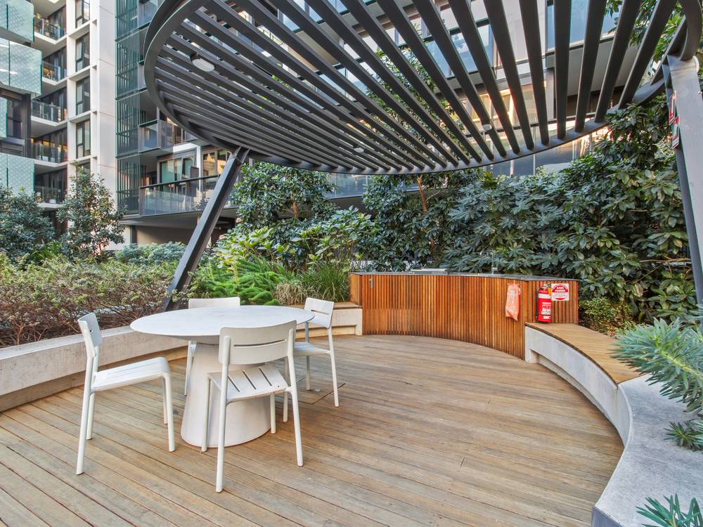 201/627 Victoria Street, ABBOTSFORD, VIC 3067