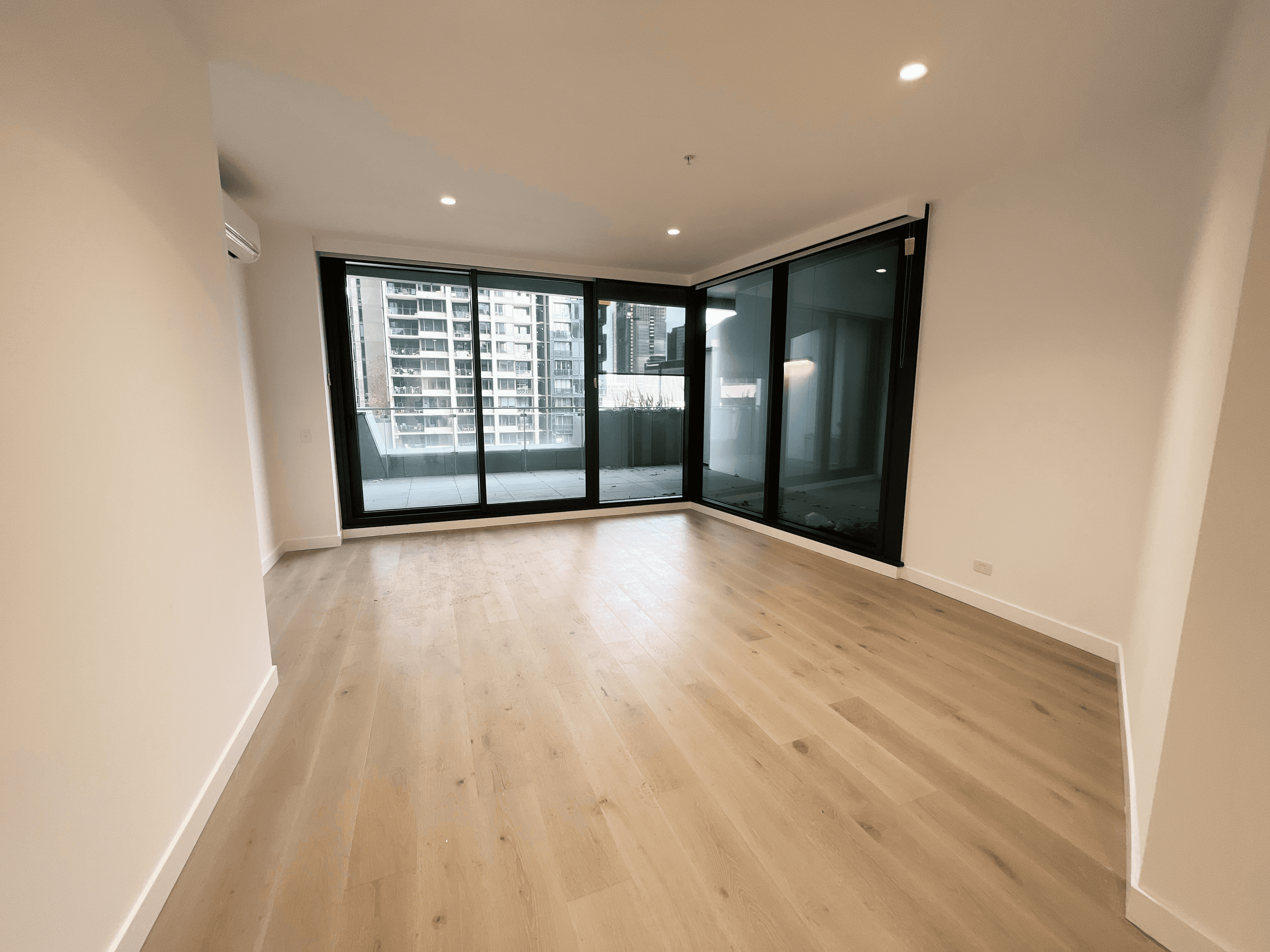 Tower A 2 Bed/639 Little Lonsdale Street, MELBOURNE, VIC 3000