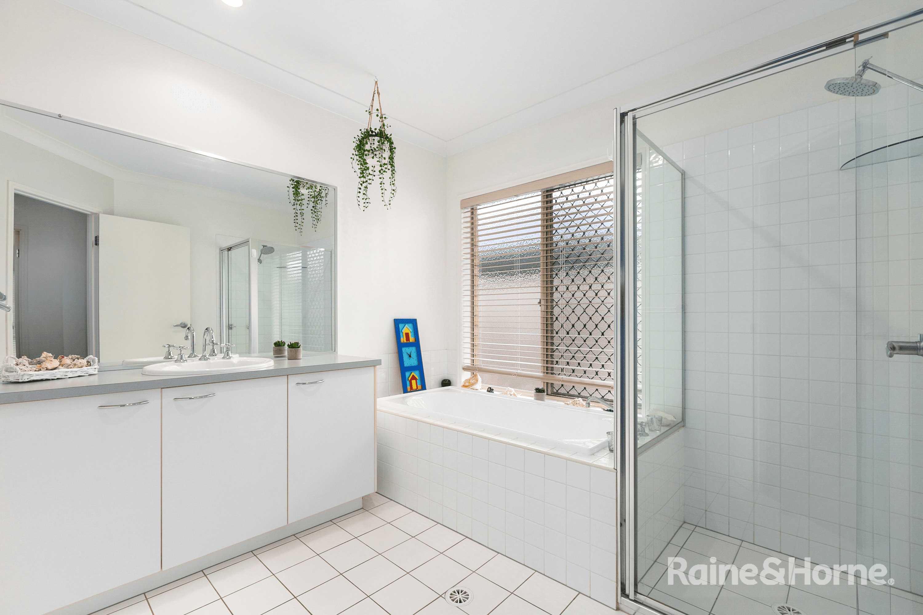 3 Tathra Street, POTTSVILLE, NSW 2489