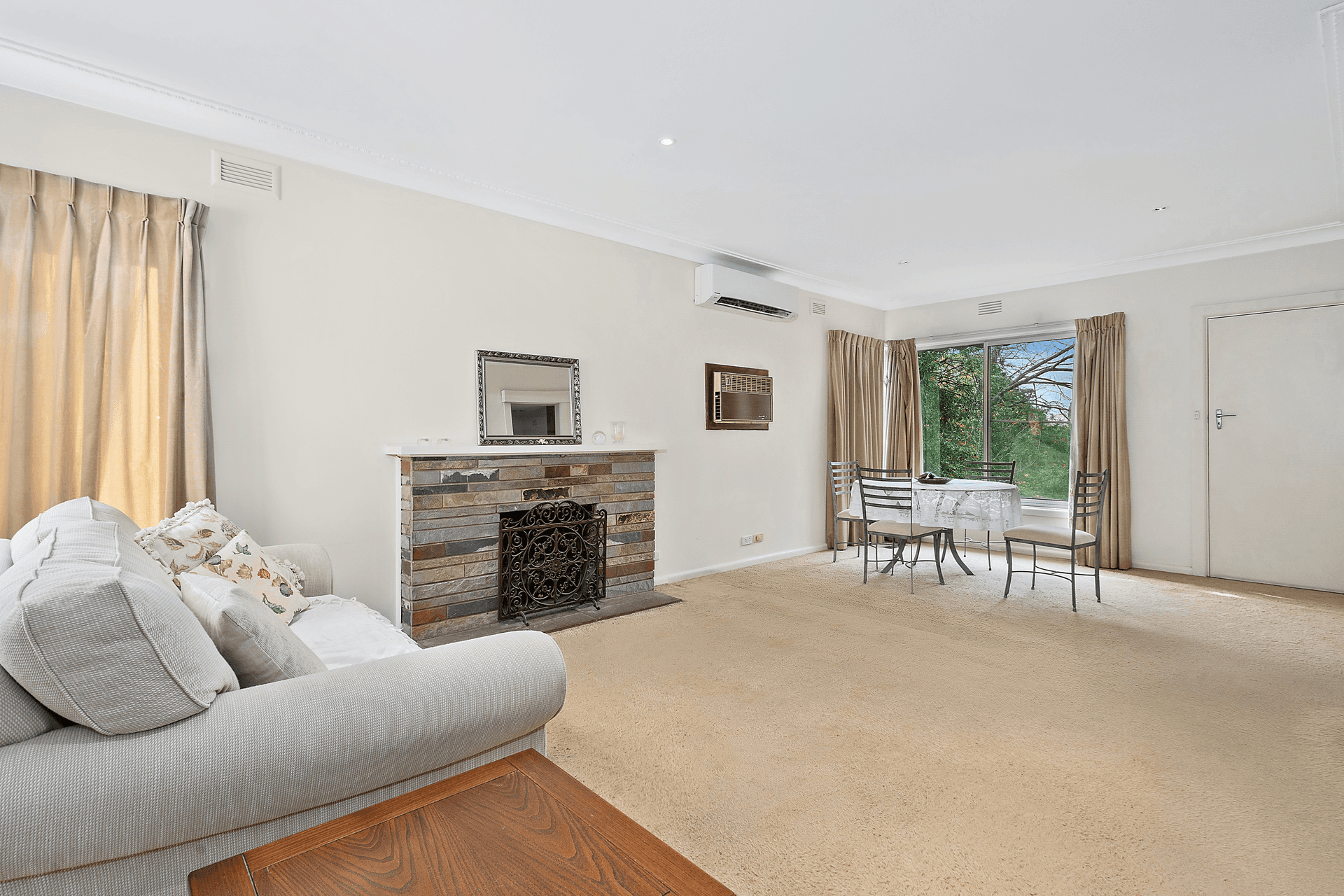 10 Yanigin Drive, Glen Waverley, VIC 3150