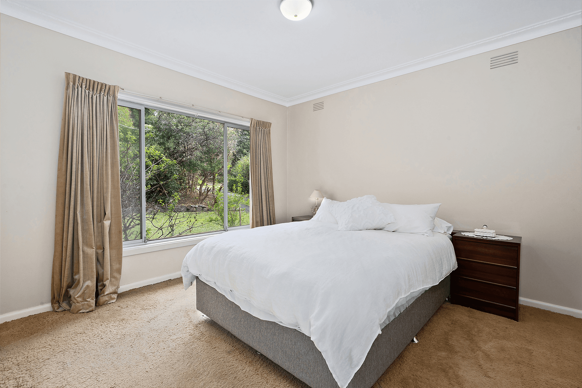 10 Yanigin Drive, Glen Waverley, VIC 3150